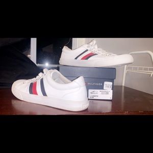 Tommy Hilfiger Leather shoes